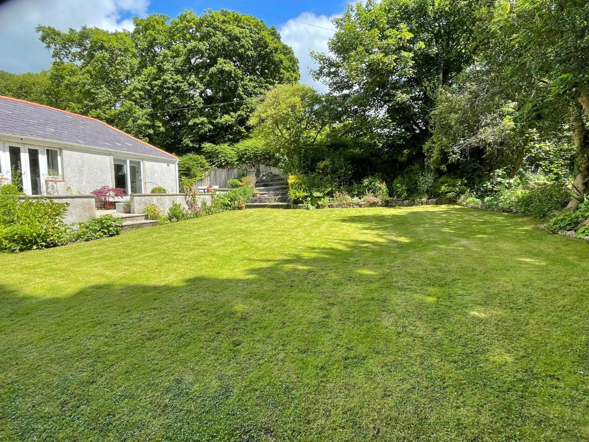 Allt Lwyd - Peaceful & Tranquil Setting * Bangor (Gwynedd)